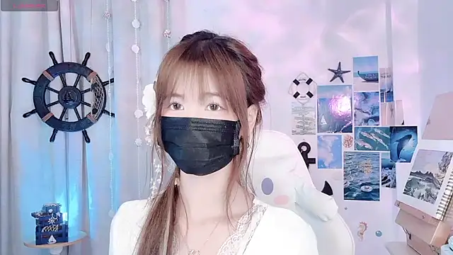Snapshot of Your-Sunshine chatting on 06-05-26, 04:02 Your-Sunshine online show from 06-05-26, 04:02