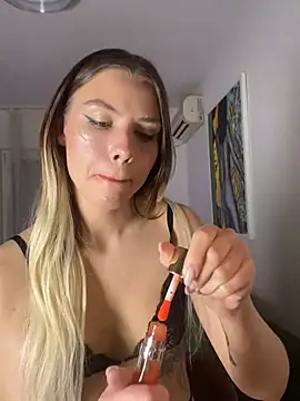 KittyKatyDream online show from 03-19-25, 07:06