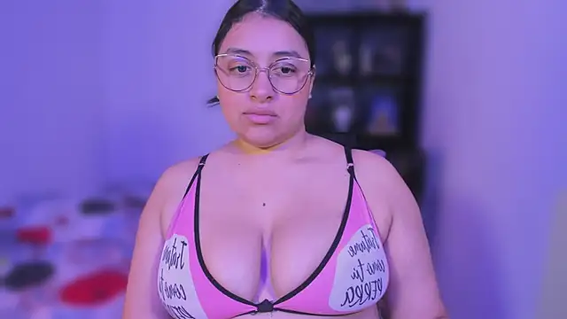 Soysofiarodrigu online show from 03-09-25, 04:55