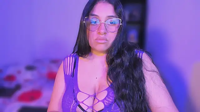 Soysofiarodrigu online show from 03-12-25, 07:06