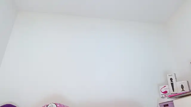 sashacreamy  online show from 02-19-25, 09:14