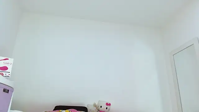 sashacreamy  online show from 10-16-25, 10:22