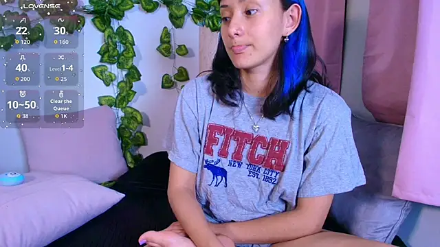 Snapshot of tati_cardenas chatting on 02-20-26, 04:42 tati cardenas online show from 02-20-26, 04:42