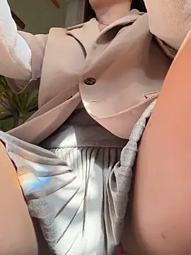 Jessical online show from 03-11-25, 04:43