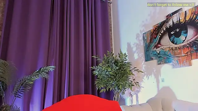 LauraCoy online show from 03-05-26, 08:49