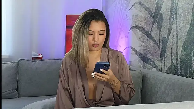 lily  foster online show from 03-05-25, 05:50