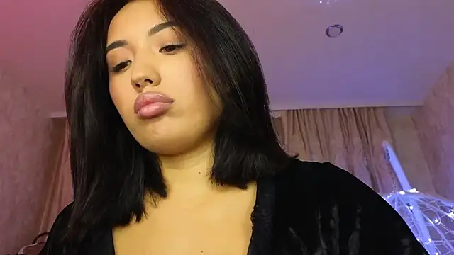 lily  foster online show from 02-10-26, 02:43