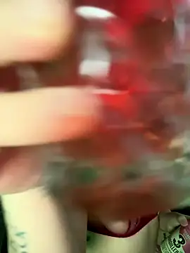 Snapshot of Megan_lu2 chatting on 10-25-25, 03:47 Megan lu2 online show from 10-25-25, 03:47