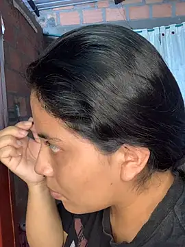 moncerrat luna online show from 12-27-24, 09:11