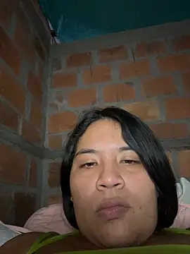 moncerrat luna online show from 01-31-25, 02:28