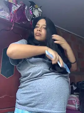 moncerrat luna online show from 09-28-25, 10:04