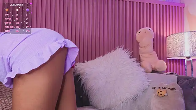 Emiily Scott1 online show from 01-16-25, 03:56