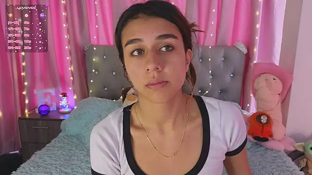 Emiily Scott1 online show from 01-24-25, 03:02