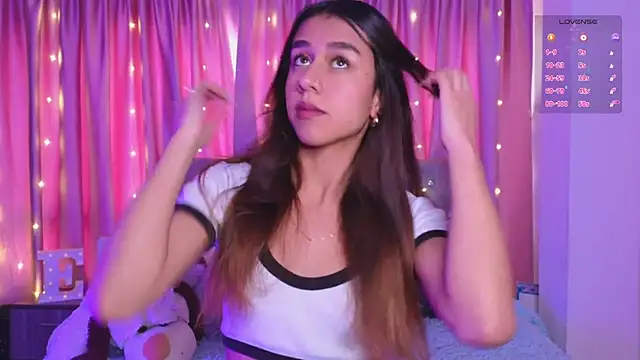 Emiily Scott1 online show from 09-10-25, 08:53