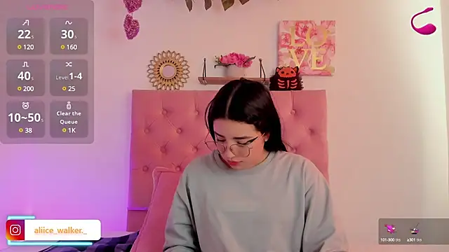 aliice walker  online show from 12-07-24, 12:56