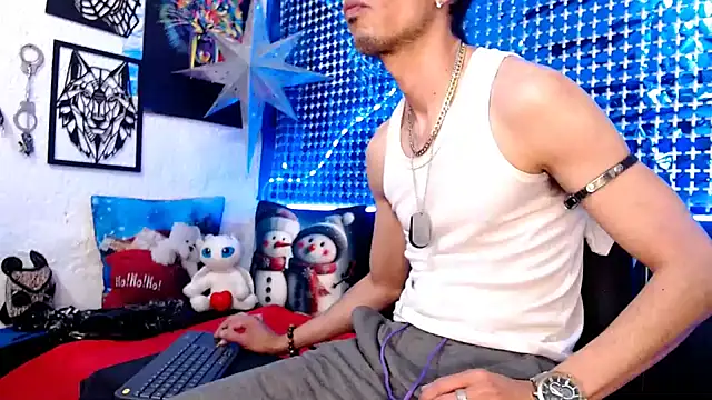 Mensecret69 online show from 12-30-24, 09:29