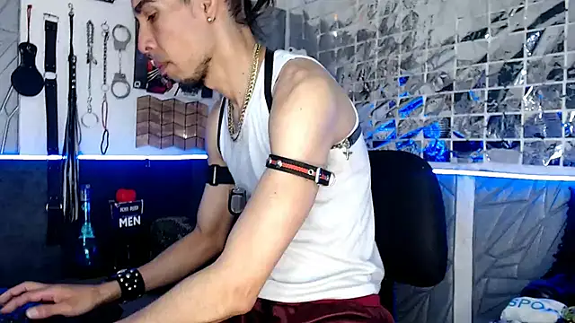 Mensecret69 online show from 03-10-25, 05:39