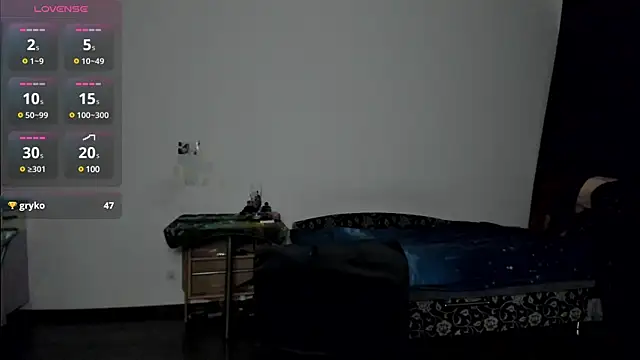 KitsuneRem online show from 12-07-24, 08:27