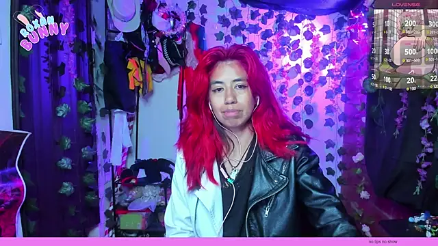 Roxanbunny1 online show from 03-13-25, 03:22