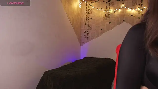 kisstarxxx online show from 11-22-25, 03:05