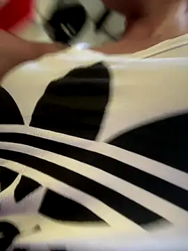 Snapshot of Charly_ chatting on 11-14-25, 05:55 Charly online show from 11-14-25, 05:55