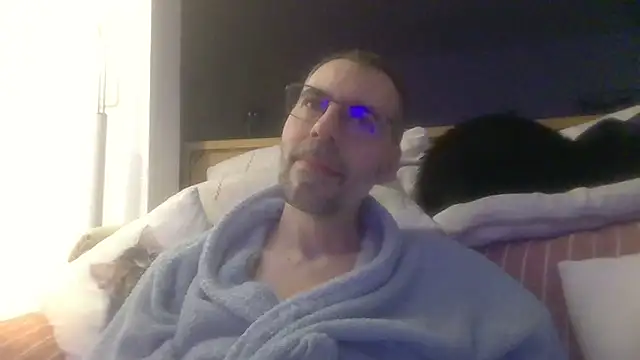 ptitcanard60600 online show from 03-08-25, 10:02