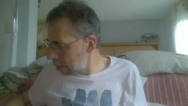 ptitcanard60600 online show from 09-15-25, 05:13