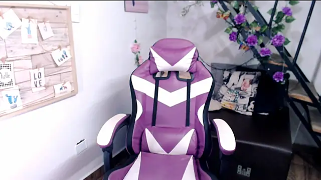 samantha baby  online show from 07-22-26, 05:49