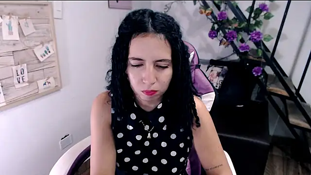 samantha baby  online show from 07-28-26, 07:39