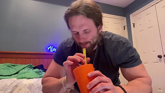 alexmannd online show from 12-19-24, 01:50