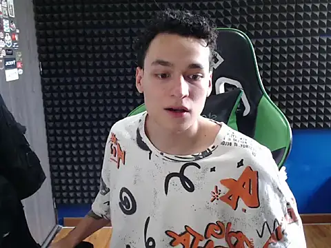 Curly Angel24 online show from 03-01-26, 07:49