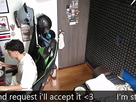 Curly Angel24 online show from 05-19-26, 12:33