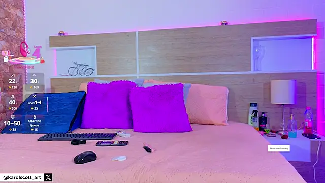 KAROL-SCOTT online show from 01-12-26, 09:09