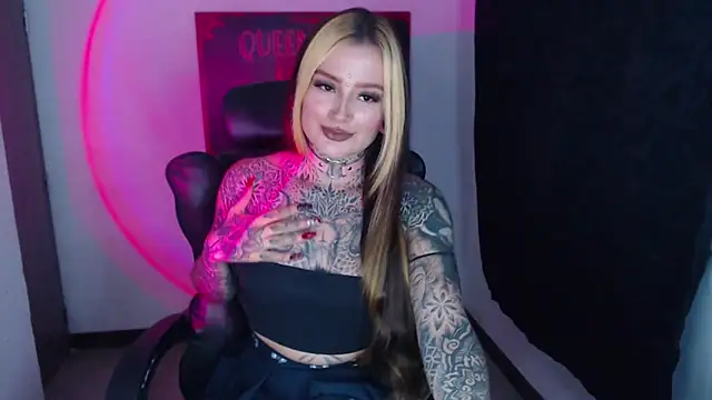 Snapshot of Anaii_Gomez chatting on 02-17-25, 07:31 Anaii Gomez online show from 02-17-25, 07:31