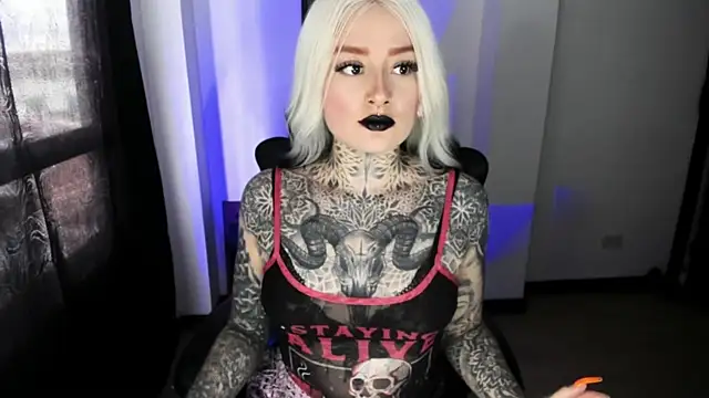 Snapshot of Anaii_Gomez chatting on 09-16-25, 07:15 Anaii Gomez online show from 09-16-25, 07:15