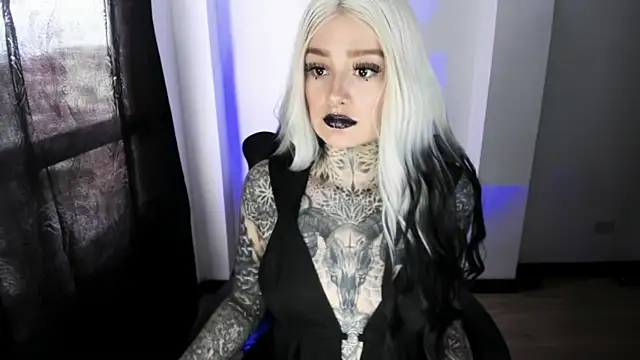 Snapshot of Anaii_Gomez chatting on 10-08-25, 07:33 Anaii Gomez online show from 10-08-25, 07:33