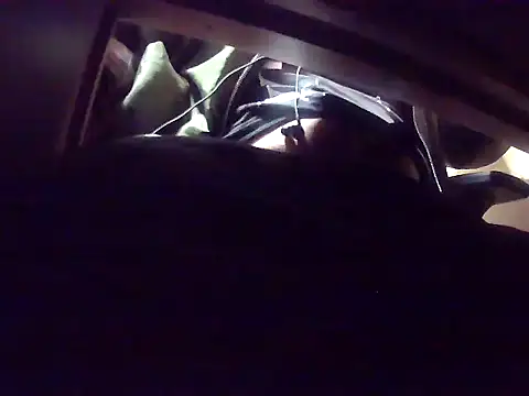 Snapshot of daniel2025 chatting on 09-09-25, 04:50 daniel2025 online show from 09-09-25, 04:50