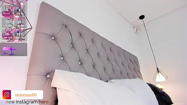 Victoriaxx  online show from 01-04-25, 08:37