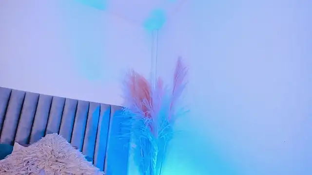 NoraDasilva online show from 01-16-25, 12:02