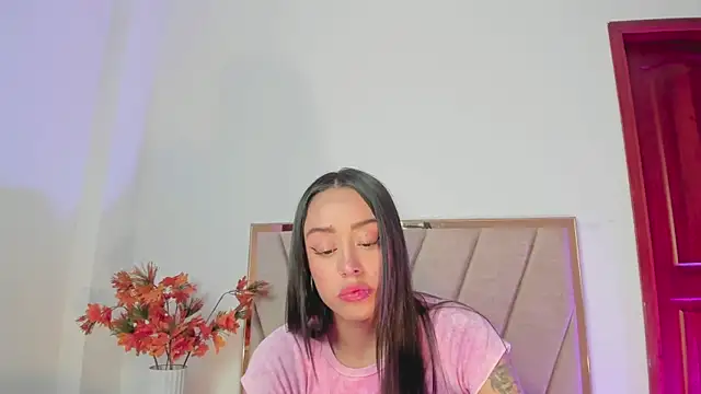 NoraDasilva online show from 01-29-25, 12:43