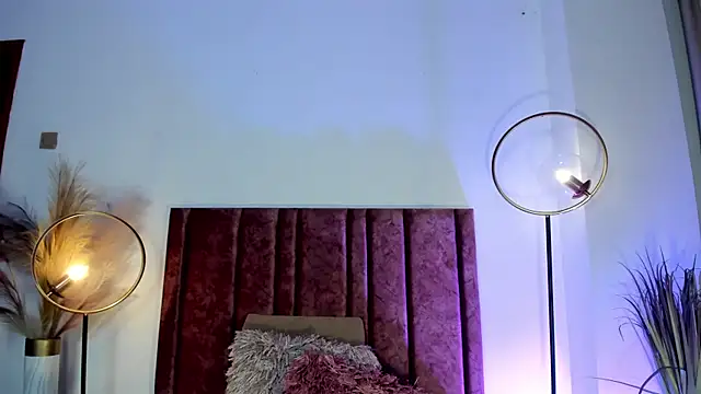 NoraDasilva online show from 03-15-25, 12:36