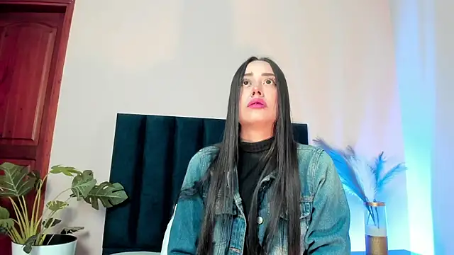 NoraDasilva online show from 01-10-26, 11:53