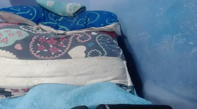 ebony cristal1 online show from 12-21-24, 04:52