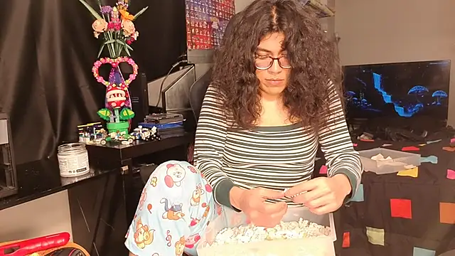 ShinyCherub online show from 02-11-25, 12:37