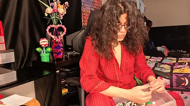 ShinyCherub online show from 02-21-25, 08:40