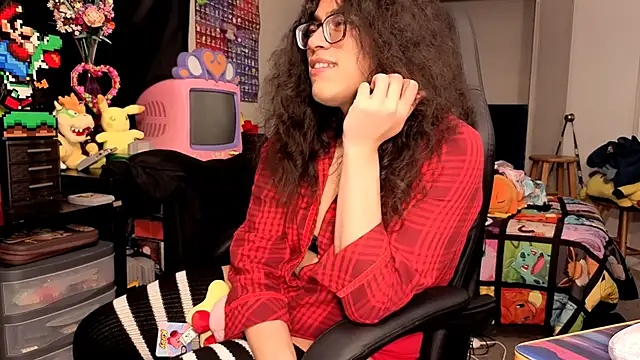 ShinyCherub online show from 09-21-25, 11:50