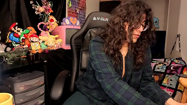 ShinyCherub online show from 10-31-25, 11:11