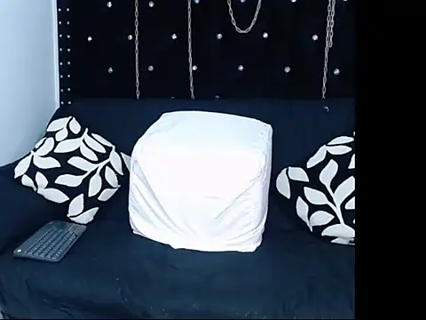 Tsniurka online show from 07-27-26, 10:11
