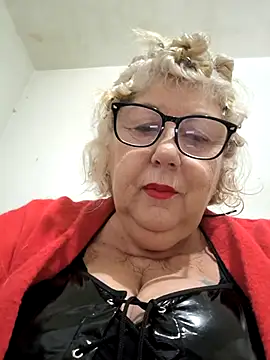 Snapshot of Merilulla chatting on 11-28-25, 03:58 Merilulla online show from 11-28-25, 03:58