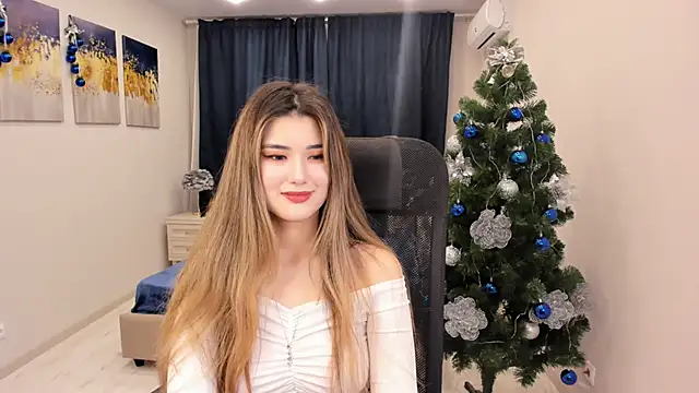 Snapshot of AnneTLi chatting on 12-30-24, 06:42 AnneTLi online show from 12-30-24, 06:42